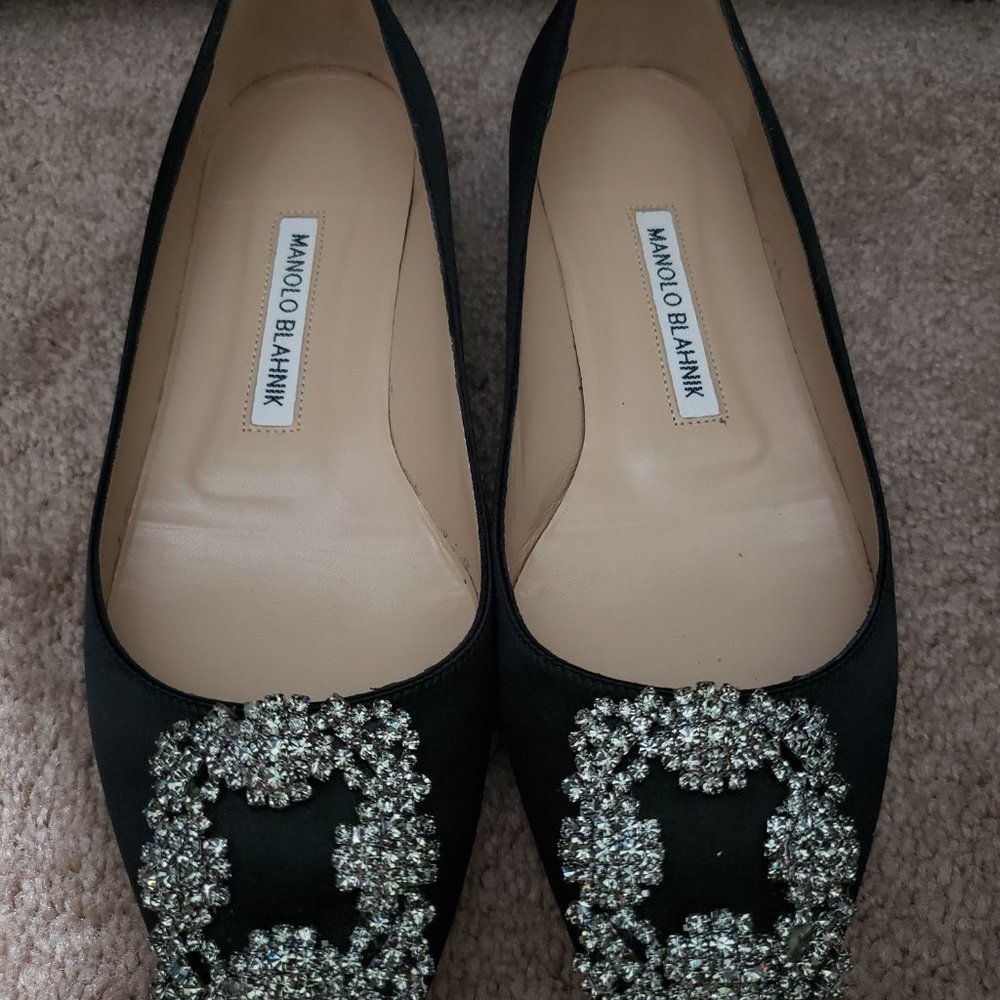 Manolo Blahnik - Hangisi flats - Authentic